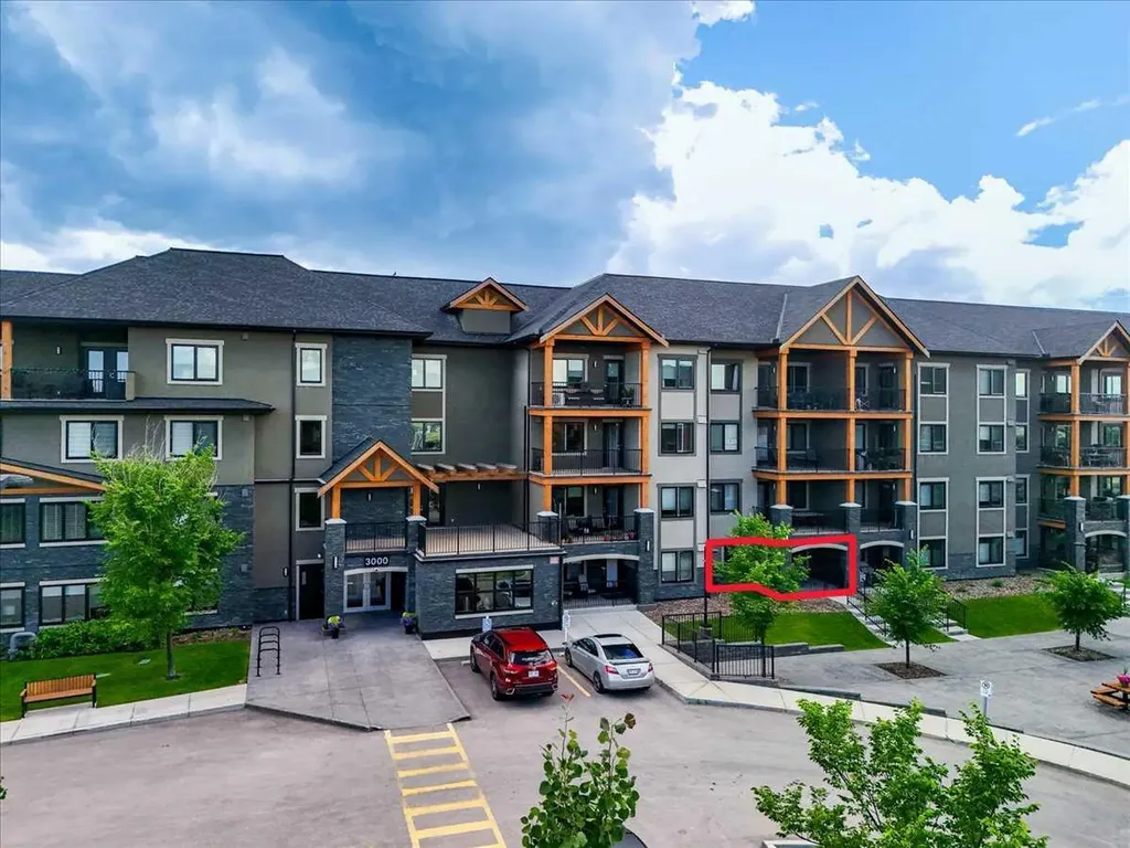 450 Kincora Glen Road NW Calgary AB T3R1S2