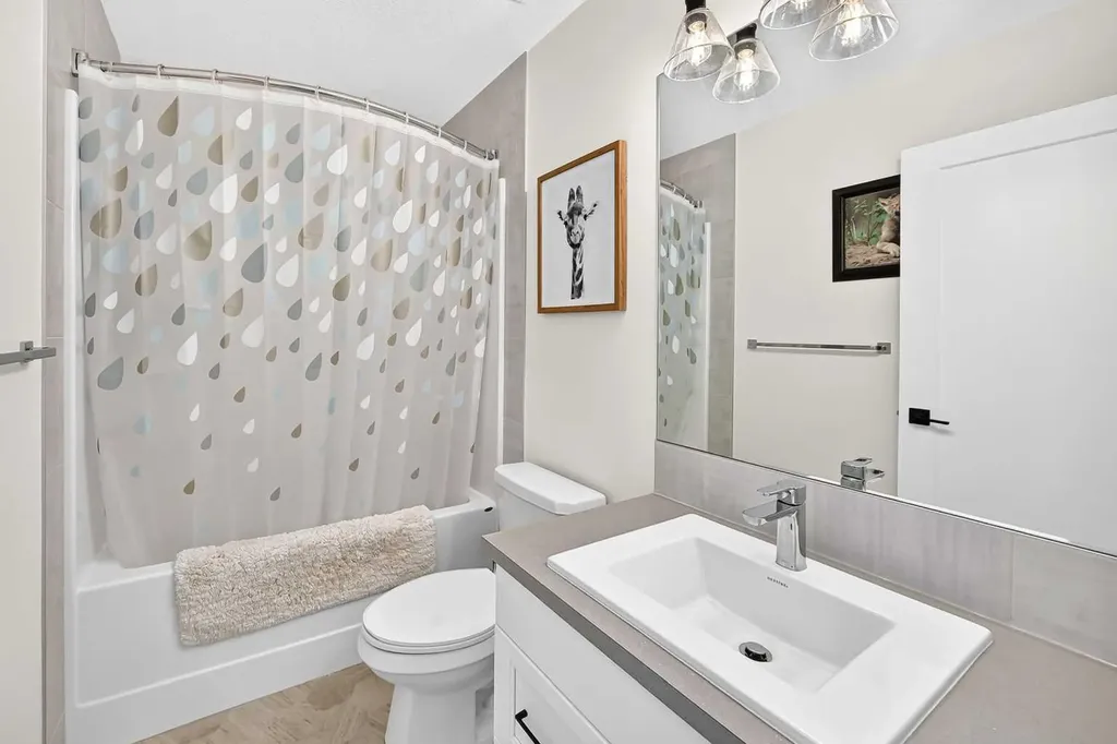49 River Heights Drive NW Cochrane AB T4C 0Y1