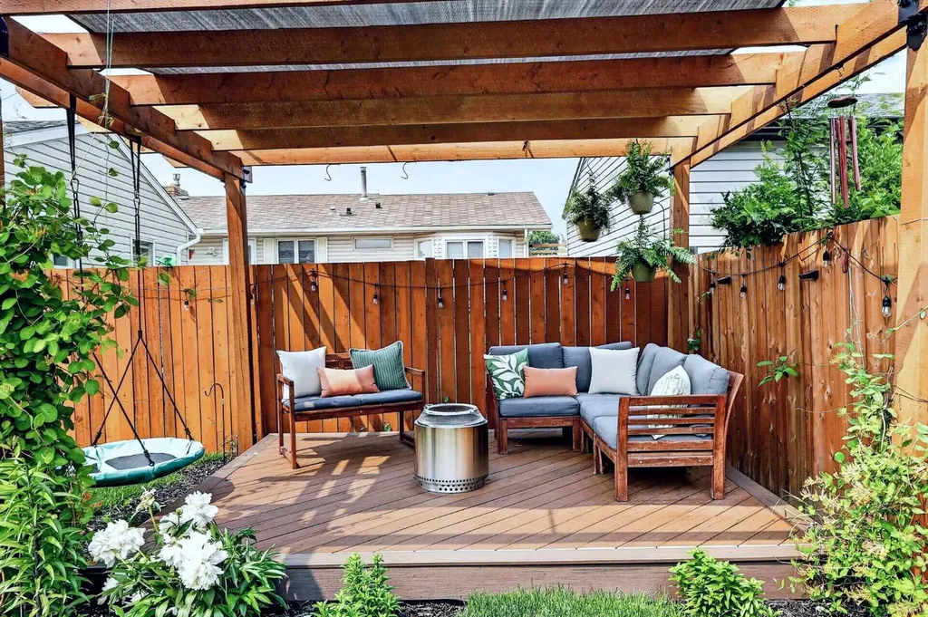 1820 Lysander Crescent SE Calgary AB T2C 1M3