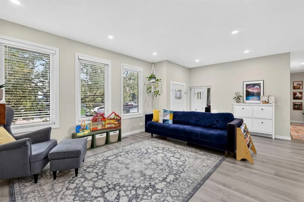 1820 Lysander Crescent SE Calgary AB T2C 1M3