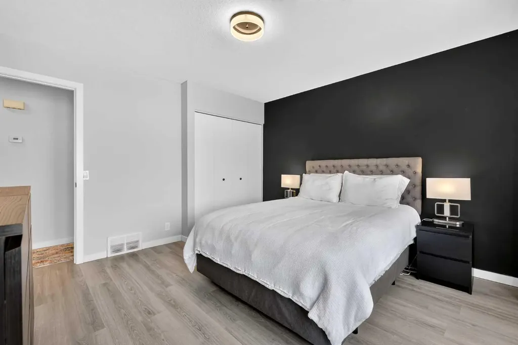1820 Lysander Crescent SE Calgary AB T2C 1M3