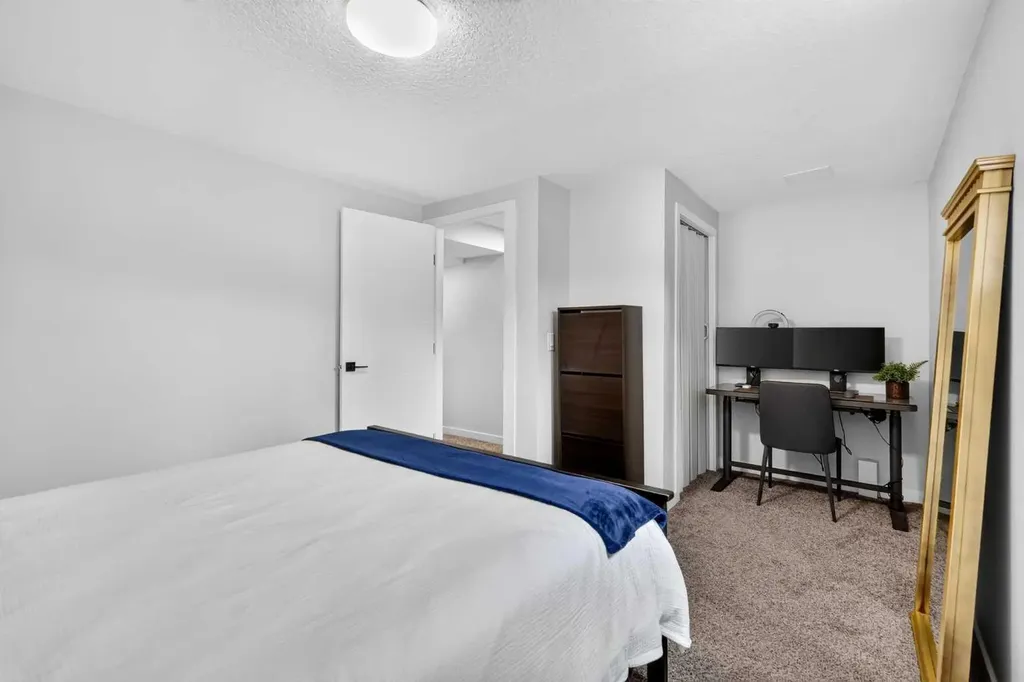 1820 Lysander Crescent SE Calgary AB T2C 1M3