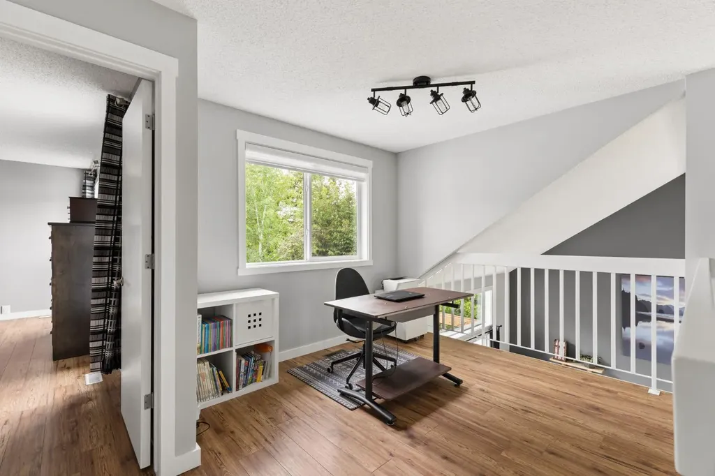 692 Woodpark Boulevard SW Calgary AB T2E 3R7