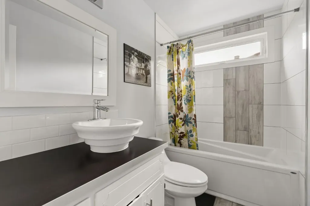692 Woodpark Boulevard SW Calgary AB T2E 3R7