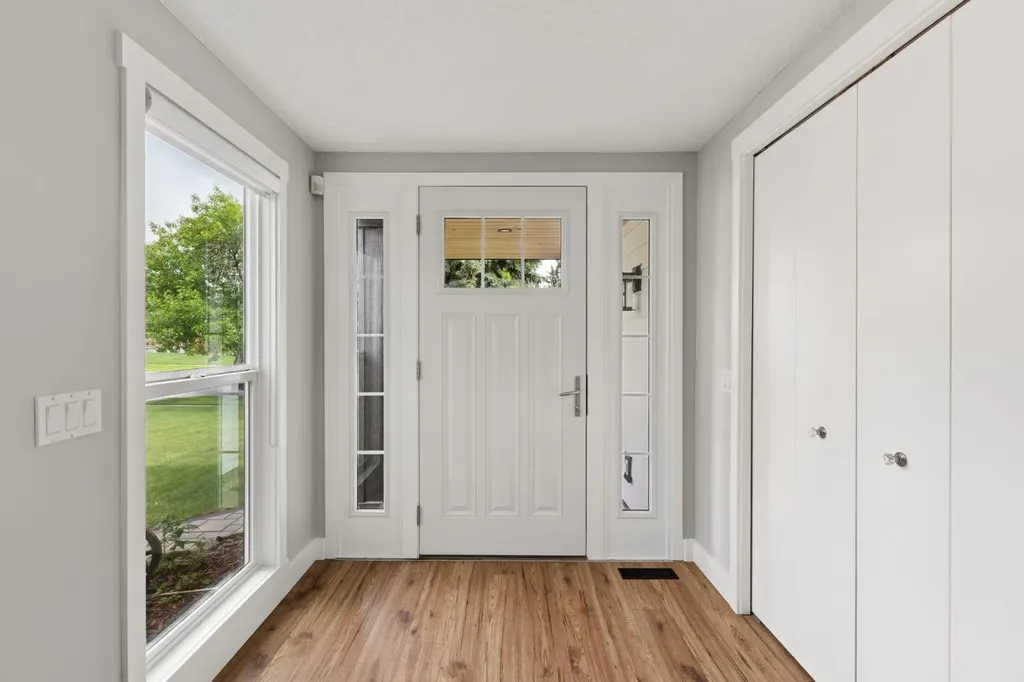 692 Woodpark Boulevard SW Calgary AB T2E 3R7