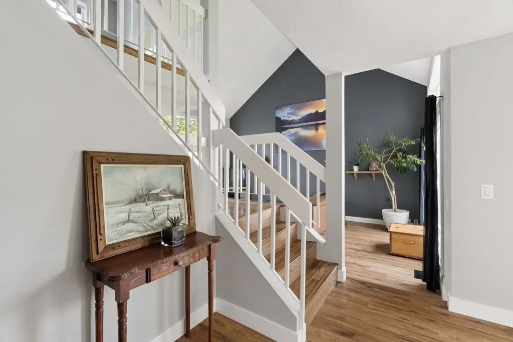 692 Woodpark Boulevard SW Calgary AB T2W 3R7
