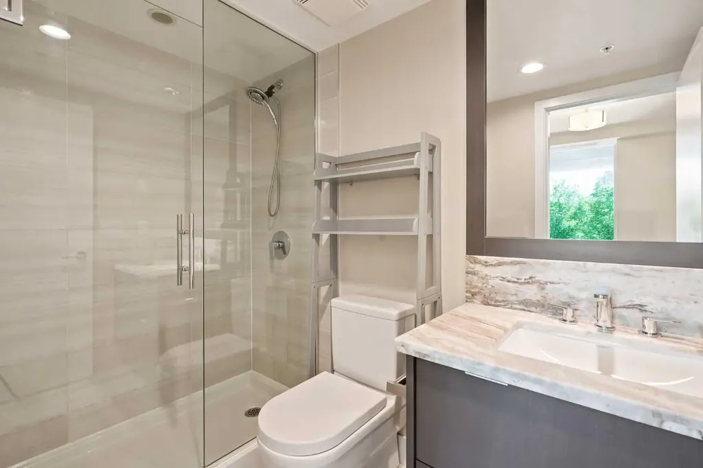 554 Riverfront Lane SE Calgary AB T2G1K1