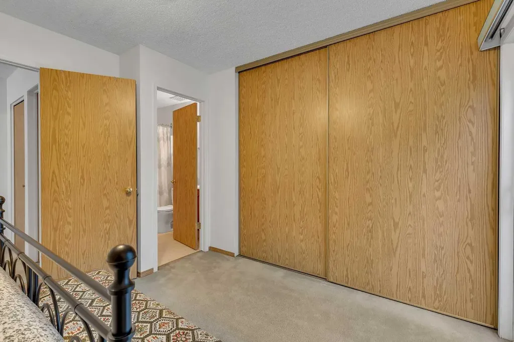 86 Coventry Lane NE Calgary AB T3K 4G4