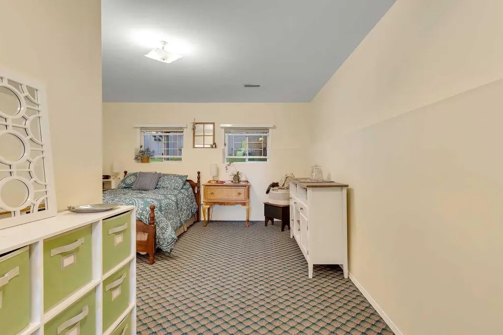 86 Coventry Lane NE Calgary AB T3K 4G4