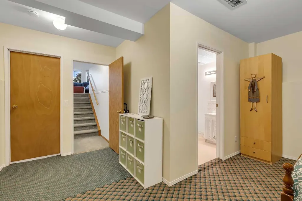 86 Coventry Lane NE Calgary AB T3K 4G4