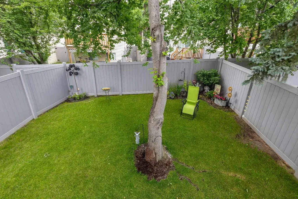 86 Coventry Lane NE Calgary AB T3K 4G4