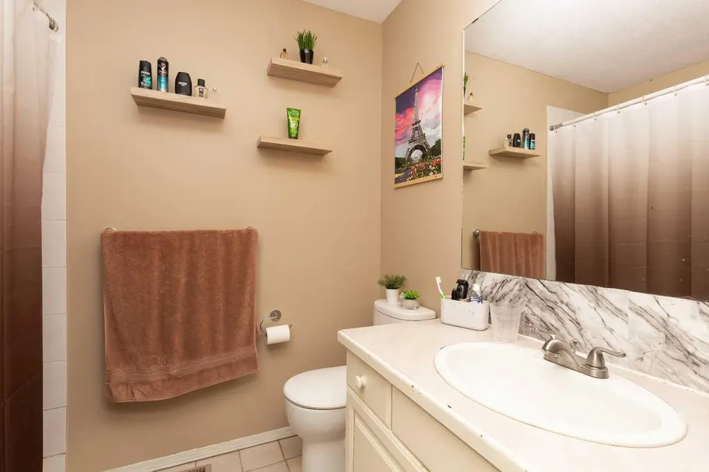 44 Lakhota Road W Lethbridge AB T1K 6J1