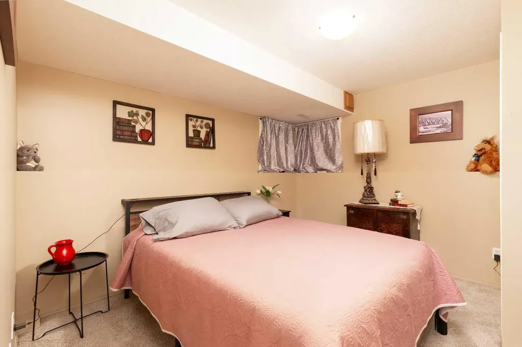 44 Lakhota Road W Lethbridge AB T1K 6J1