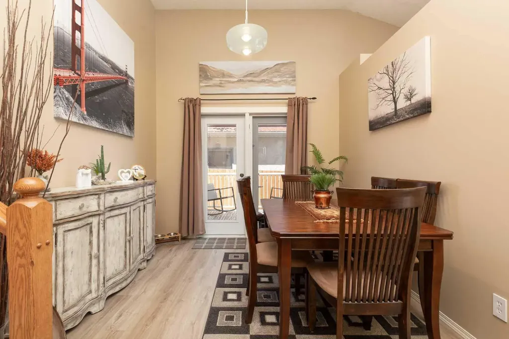 44 Lakhota Road W Lethbridge AB T1K 6J1