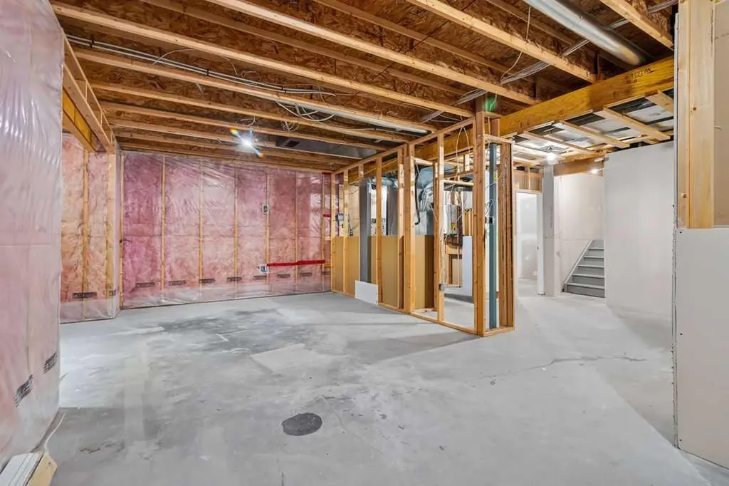 214 Cranleigh View SE Calgary AB T3M 0A2