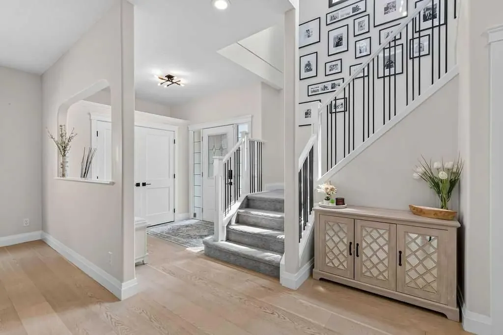 214 Cranleigh View SE Calgary AB T3M 0A2