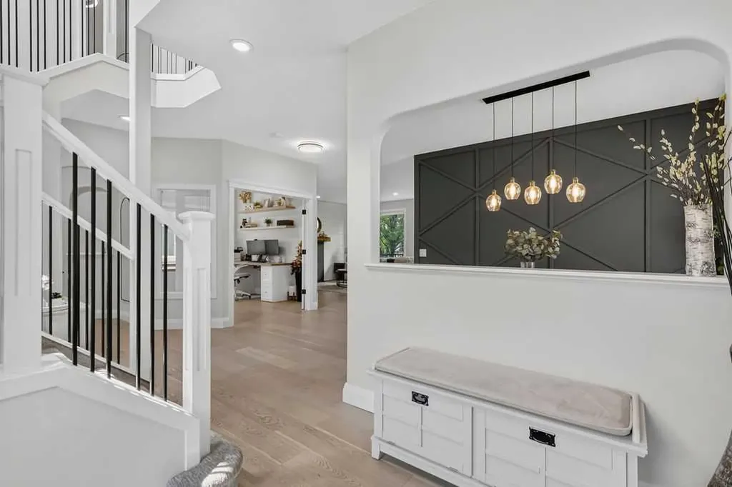 214 Cranleigh View SE Calgary AB T3M 0A2