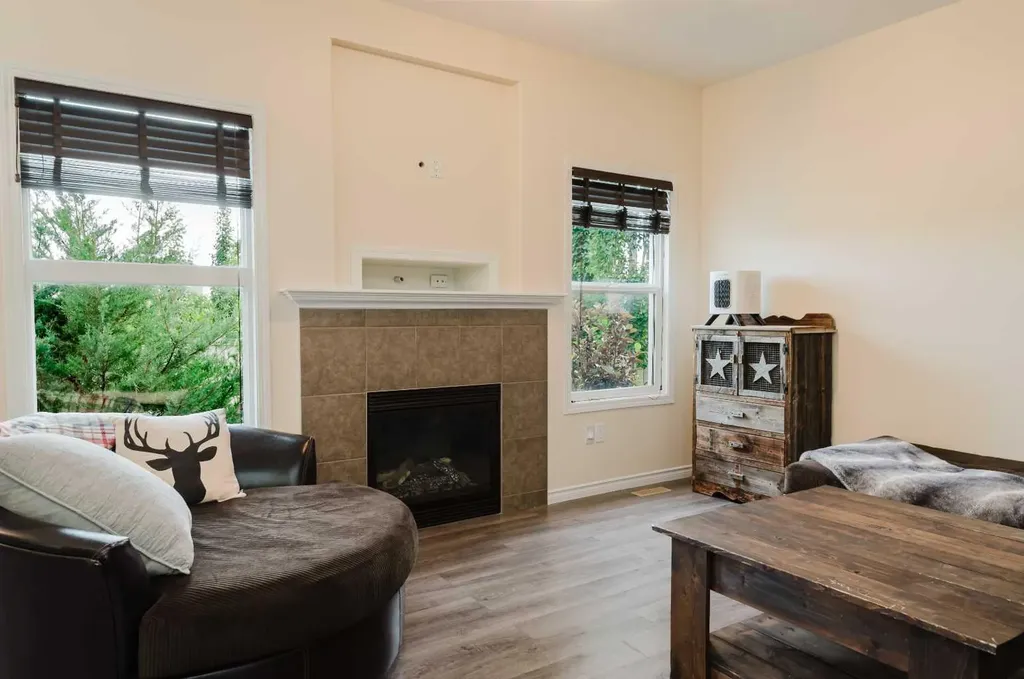 10234 85a Street Grande Prairie AB T8X 0K2