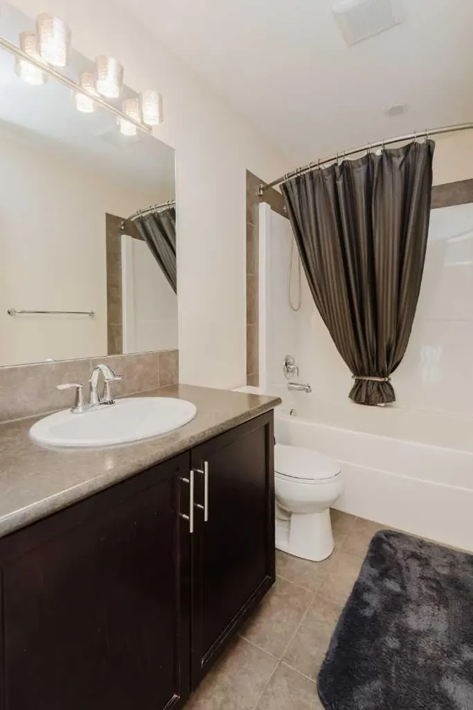 10234 85a Street Grande Prairie AB T8X 0K2