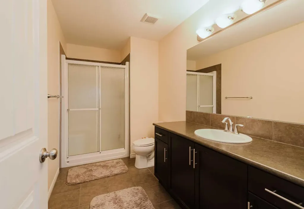 10234 85a Street Grande Prairie AB T8X 0K2