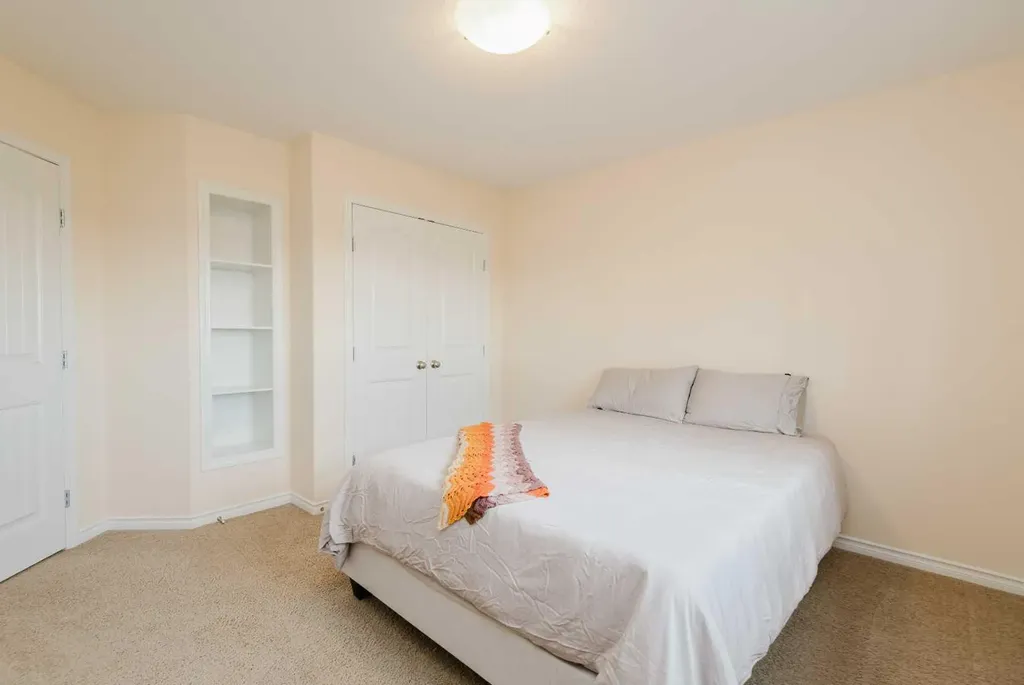 10234 85a Street Grande Prairie AB T8X 0K2