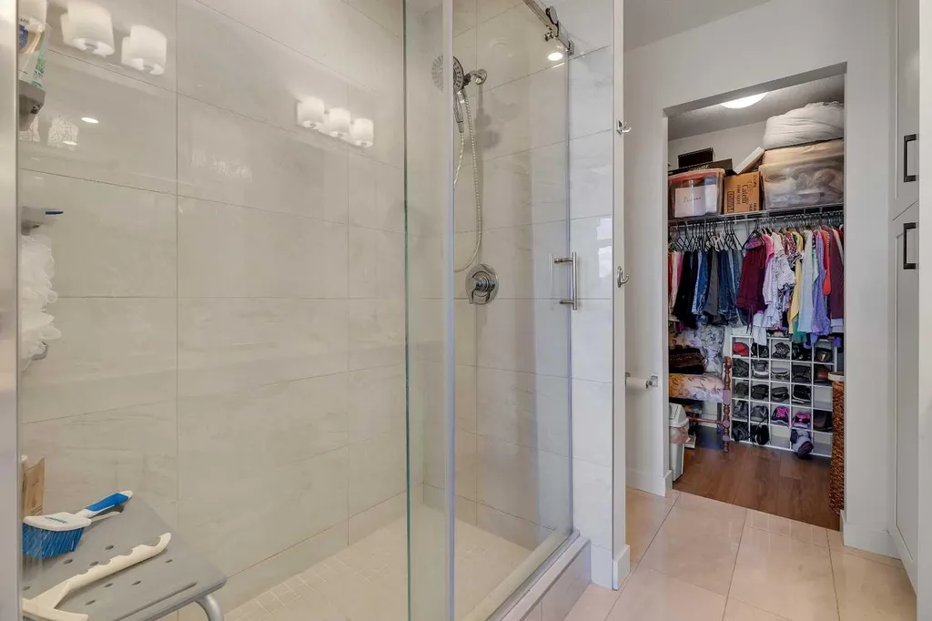 40 Sage Hill Walk NW Calgary AB T3R 2C5