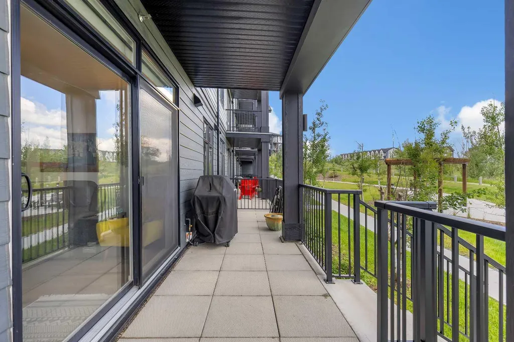 40 Sage Hill Walk NW Calgary AB T3R 2C5