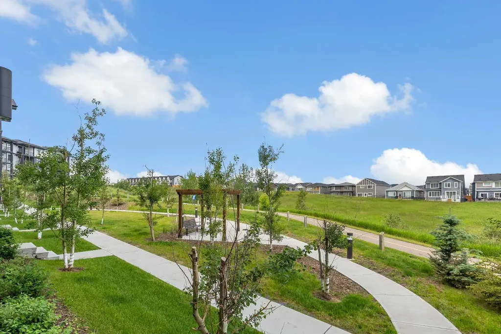 40 Sage Hill Walk NW Calgary AB T3R 2C5