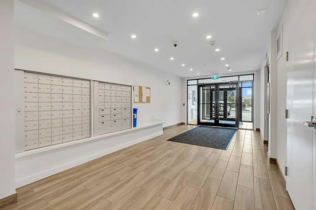 40 Sage Hill Walk NW Calgary AB T3R 2C5