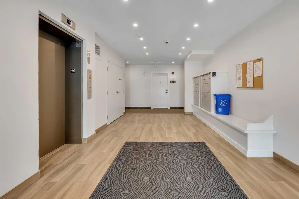 40 Sage Hill Walk NW Calgary AB T3R 2C5