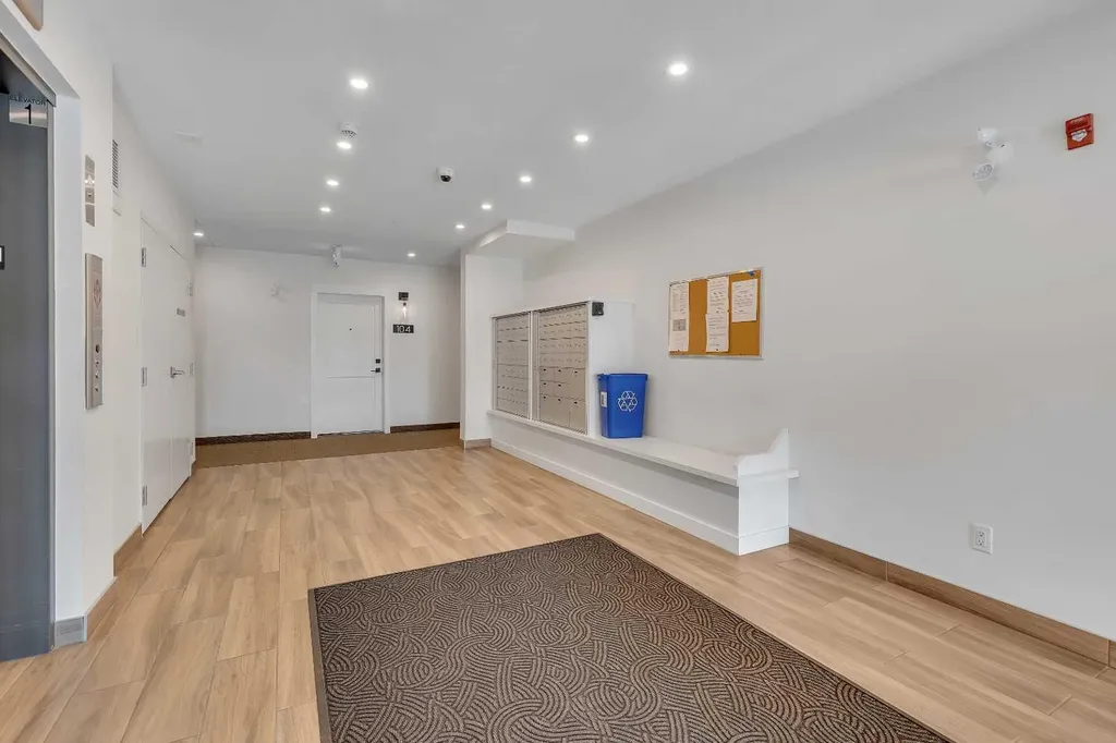 40 Sage Hill Walk NW Calgary AB T3R 2C5