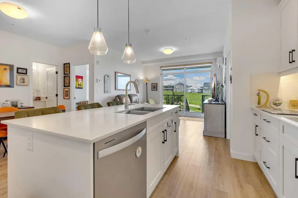 40 Sage Hill Walk NW Calgary AB T3R 2C5
