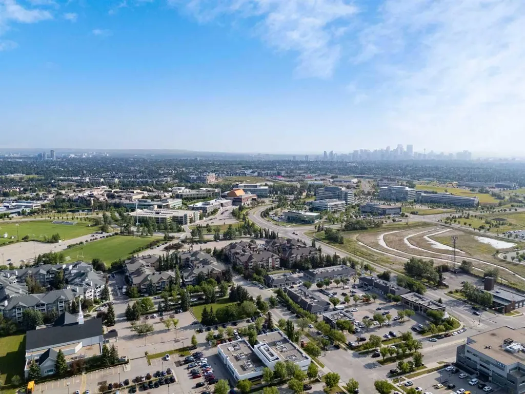 22 Richard Place SW Calgary AB T3E 7N6