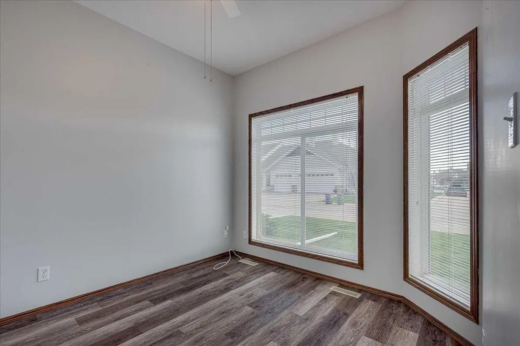 939 Ramage Crescent Red Deer AB T4P 3Z9