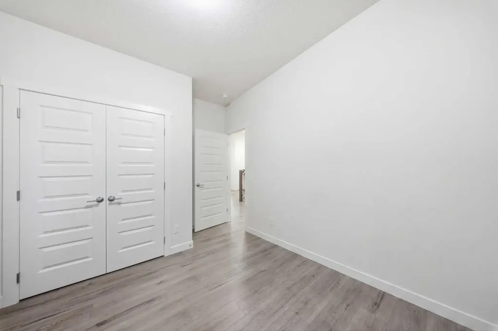 16 Saddlestone Heath NE Calgary AB T3J2B6