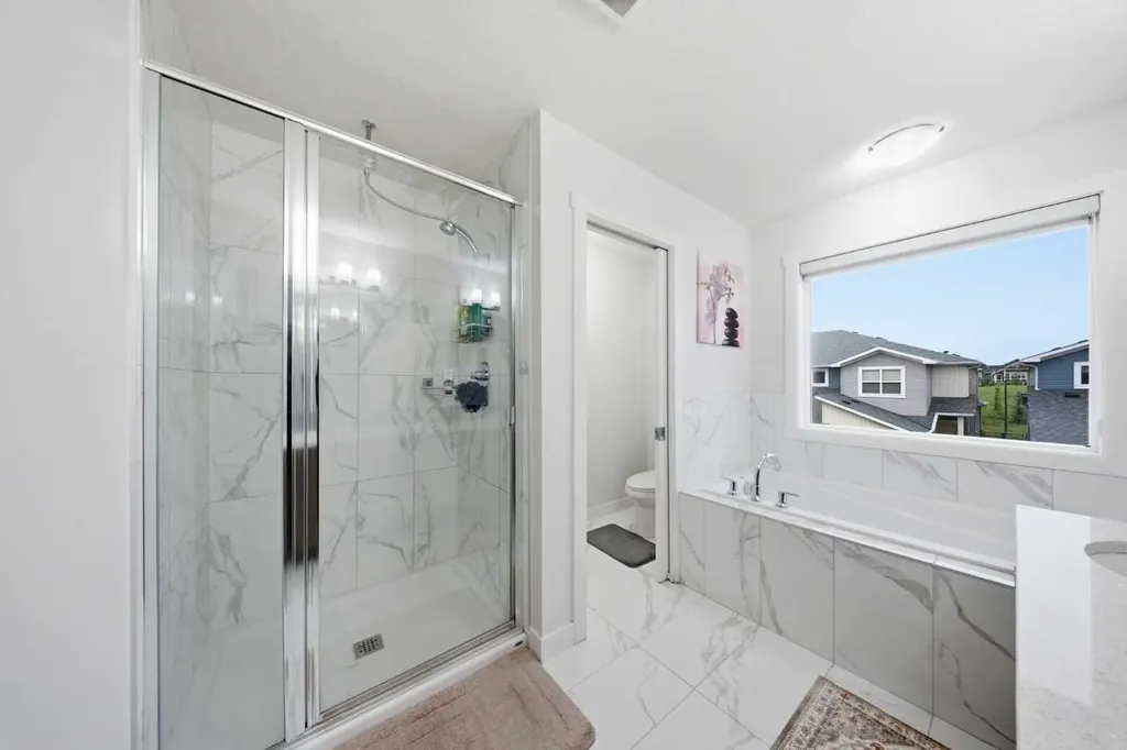 16 Saddlestone Heath NE Calgary AB T3J2B6