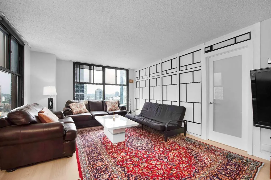 1100 8 Avenue SW Calgary AB T2P 3T9