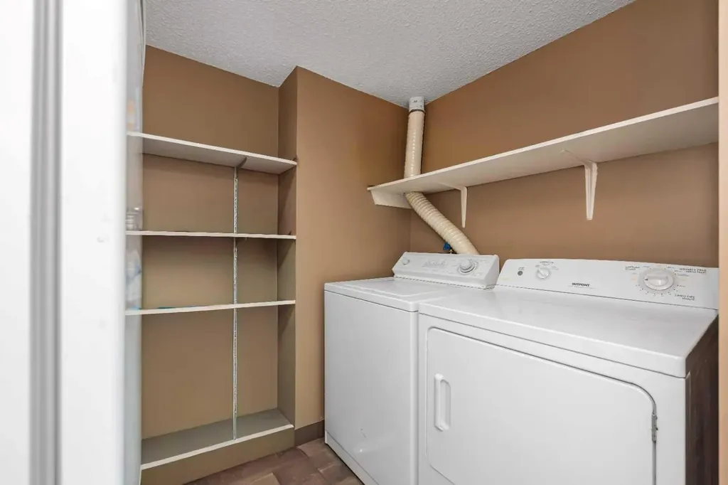 1100 8 Avenue SW Calgary AB T2P 3T9
