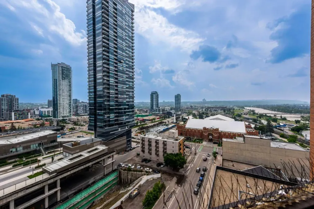 1100 8 Avenue SW Calgary AB T2P 3T9