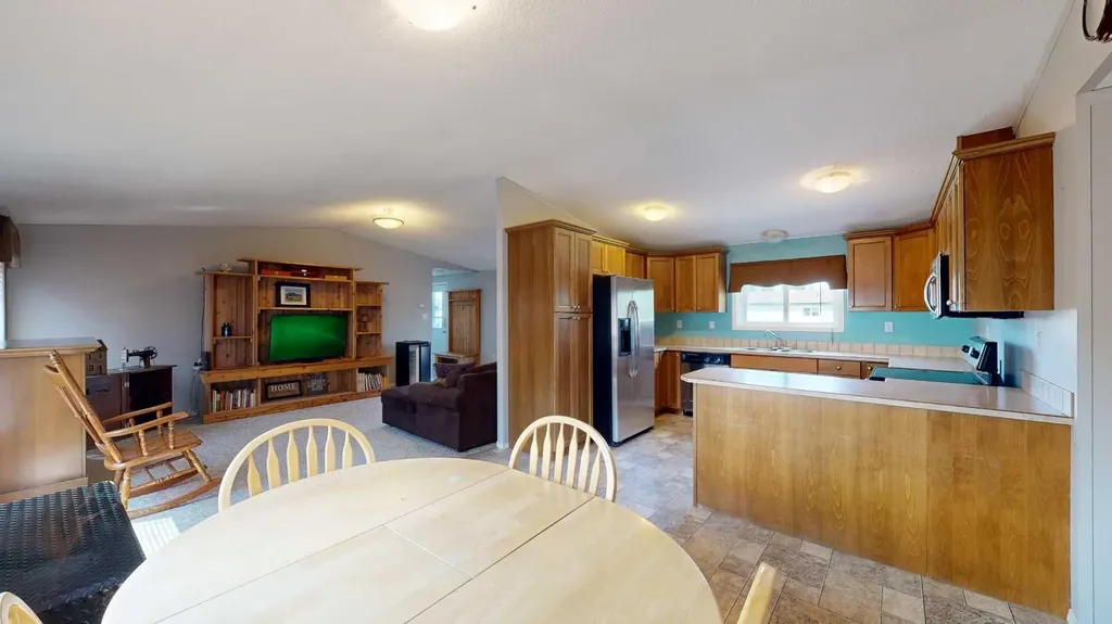 14A Soper Street Whitecourt AB T7S 0B5