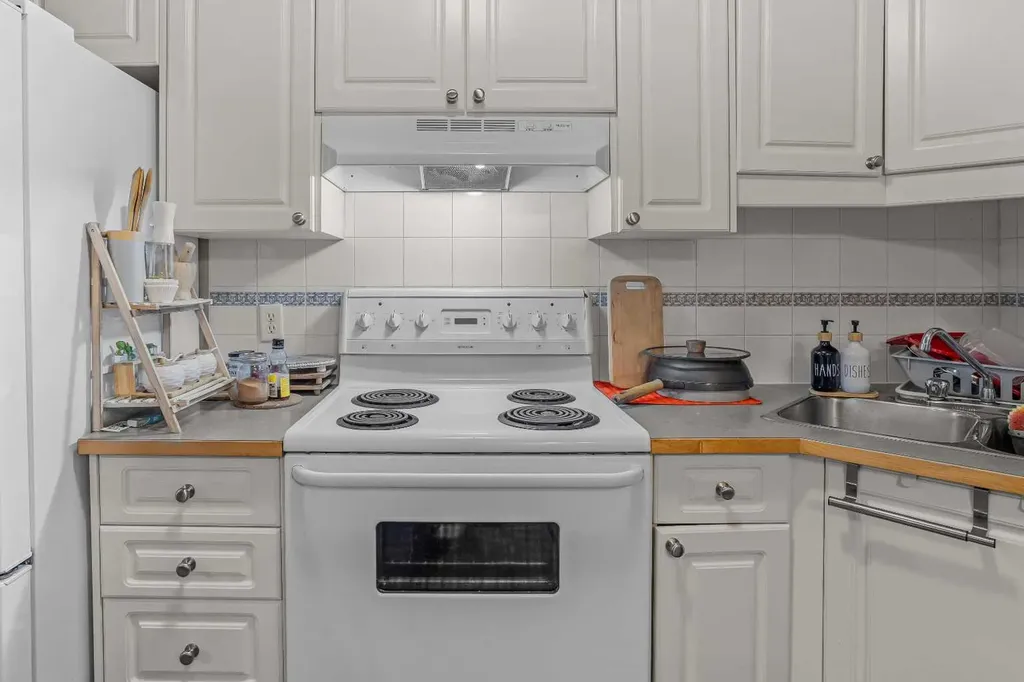 504 Banff Avenue Banff AB T1L1E3