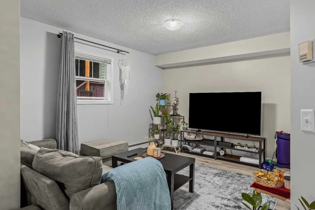 504 Banff Avenue Banff AB T1L1E3