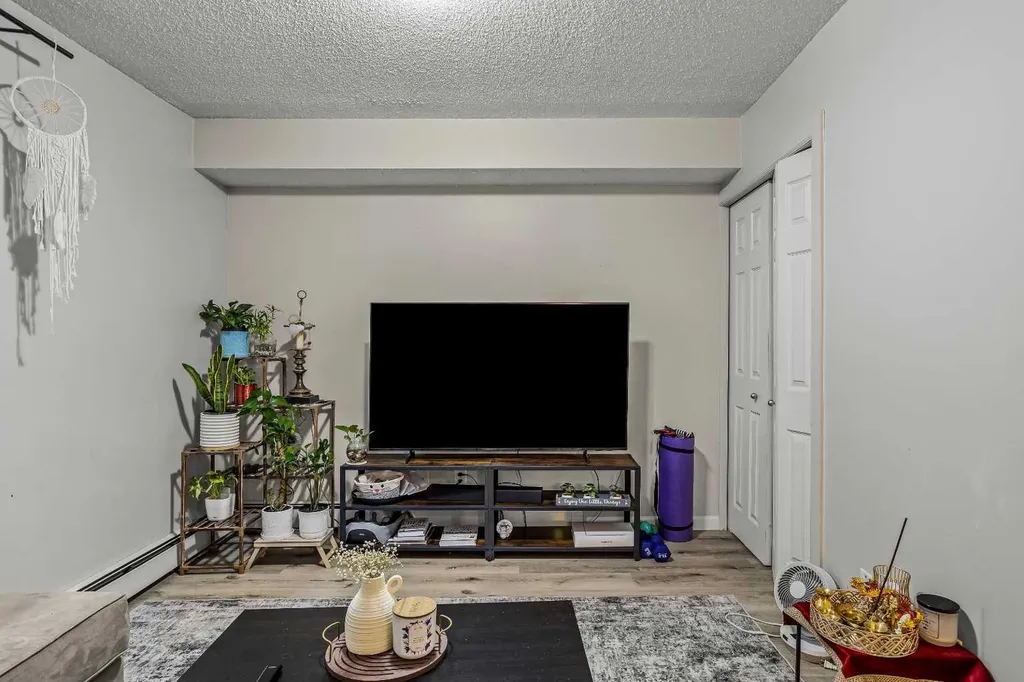 504 Banff Avenue Banff AB T1L1E3