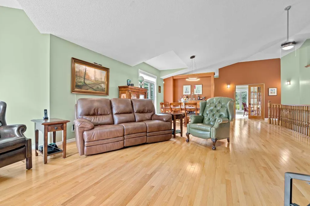 126 Country Club Lane Rural Rocky View County AB T3R 1G2