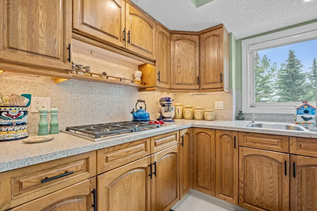126 Country Club Lane Rural Rocky View County AB T3R 1G2