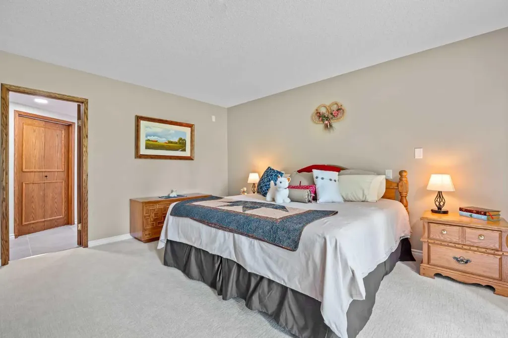 126 Country Club Lane Rural Rocky View County AB T3R 1G2