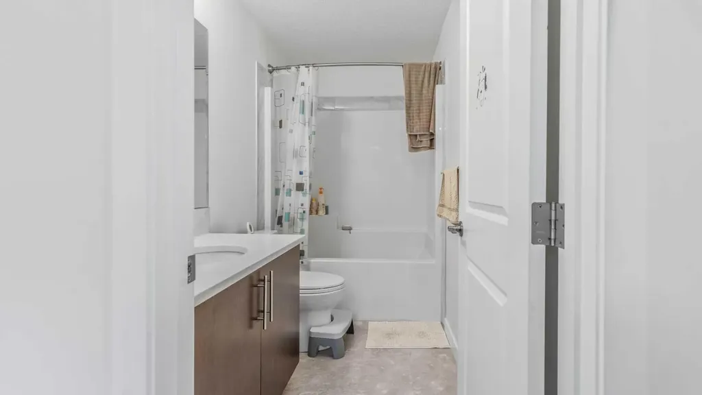 51 Cornerstone Green NE Calgary AB T3N 2A6