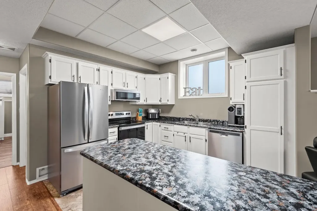 833 10 Avenue NE Three Hills AB T0M 2A0