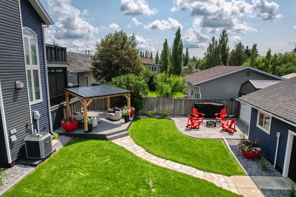 833 10 Avenue NE Three Hills AB T0M 2A0