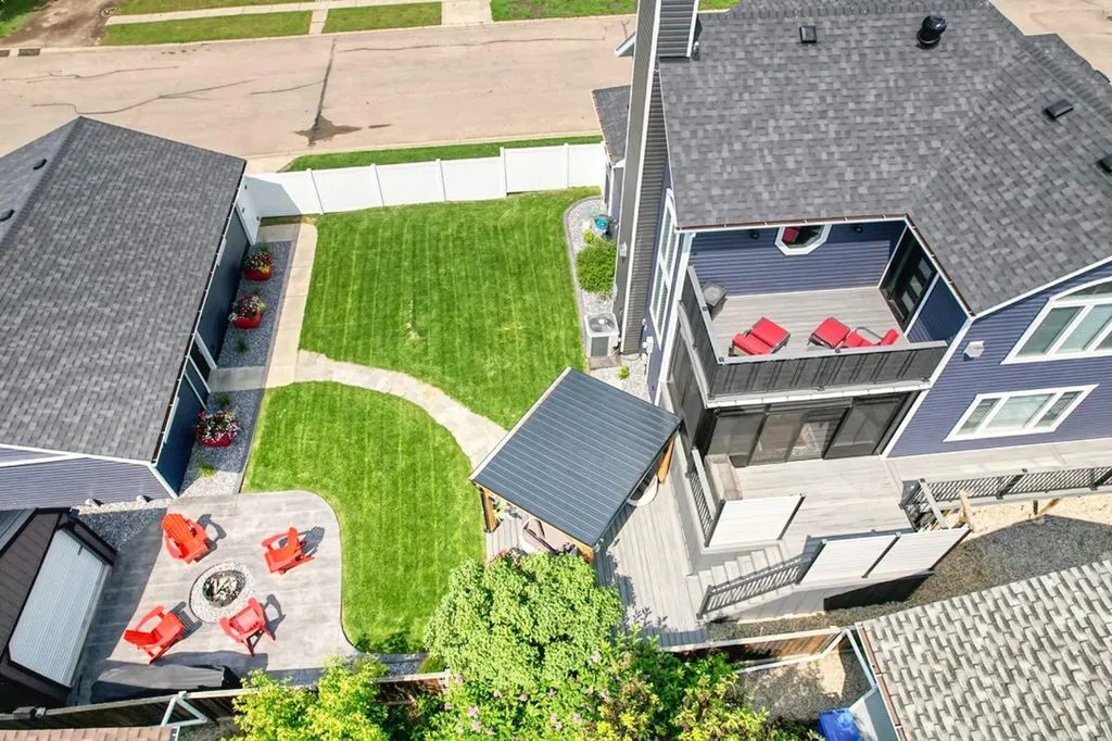 833 10 Avenue NE Three Hills AB T0M 2A0